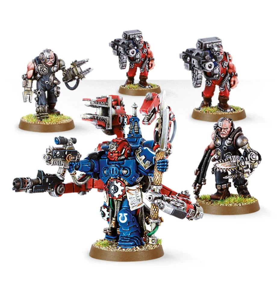 Warhammer Techmarine with Servitors | Fandemonia Ltd